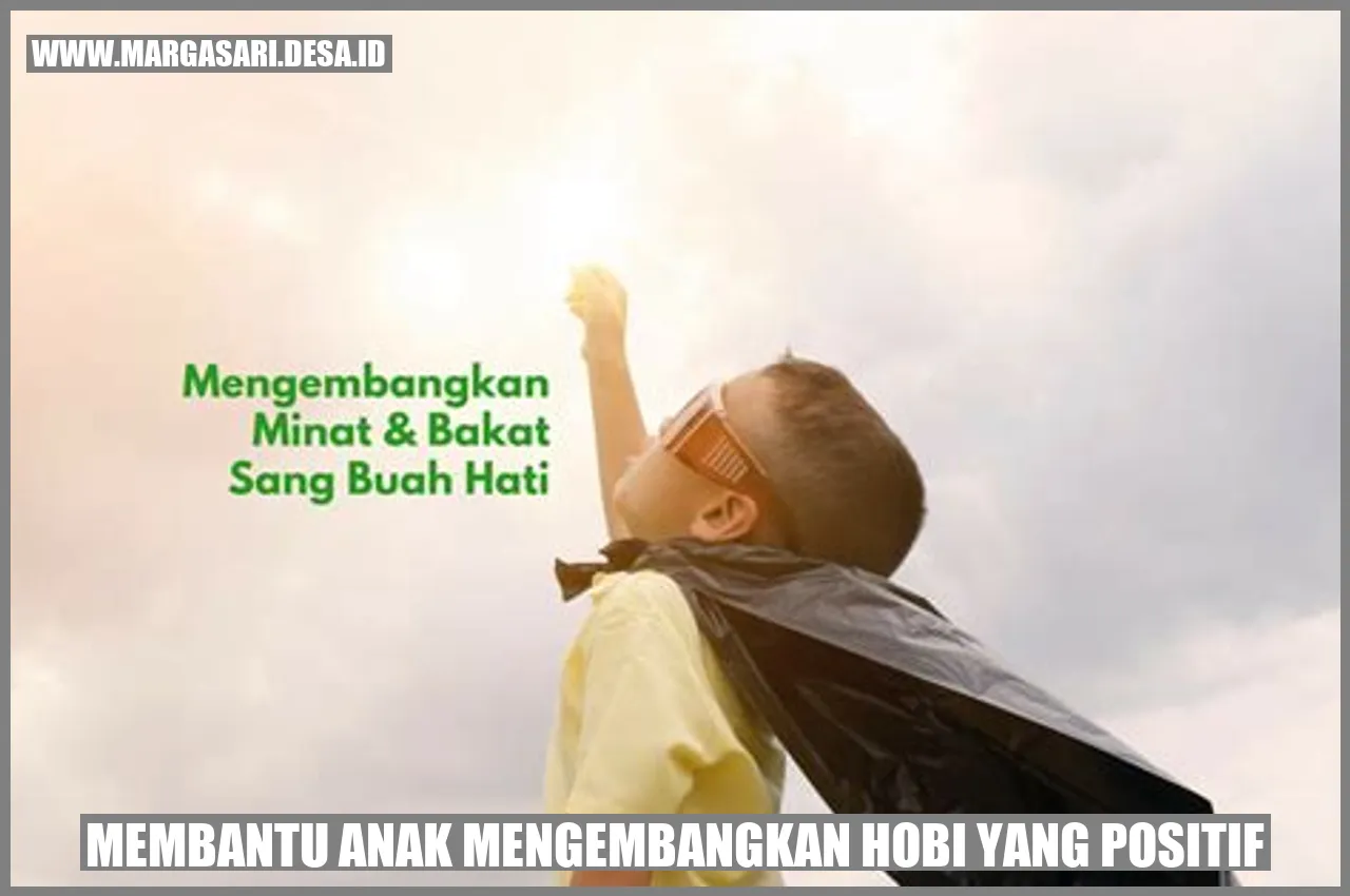 Anak membaca buku