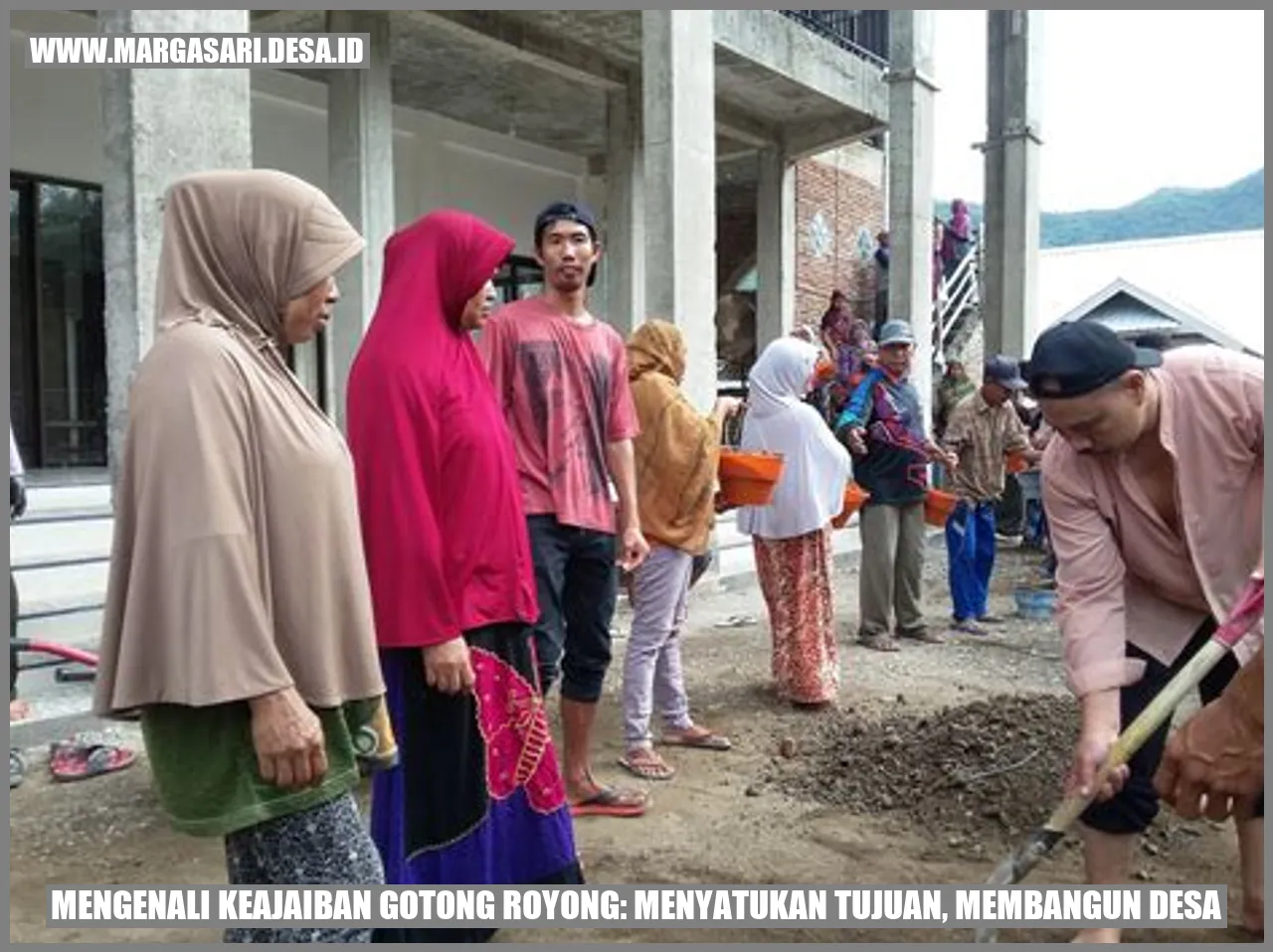 Gotong Royong di Desa Margasari