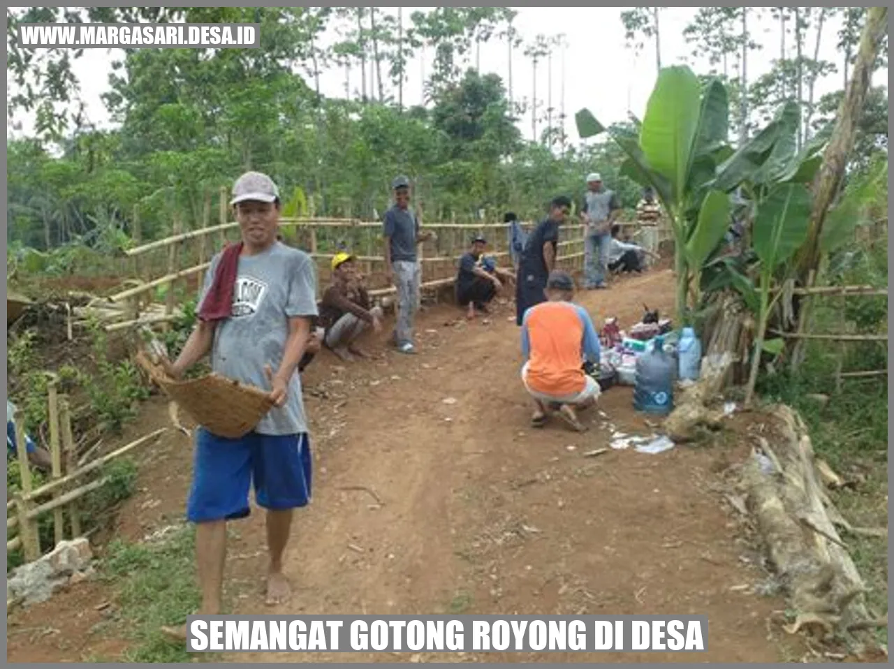 Semangat Gotong Royong di Desa